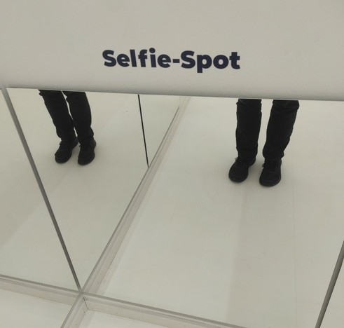 ein "Selfie" am Selfie-Spot der #SneakerExhibition