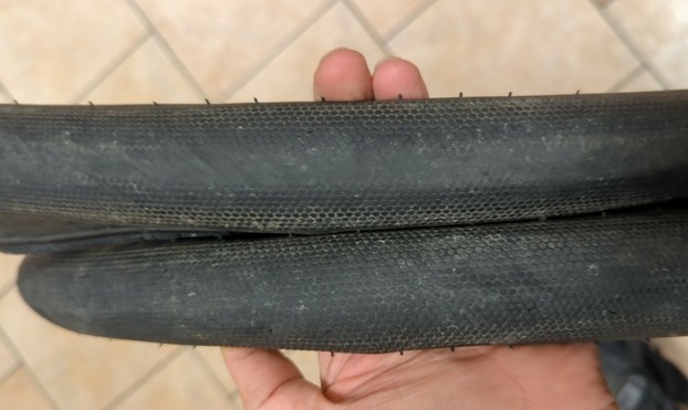 ein Satz Schwalbe G-One nach ca 3000km