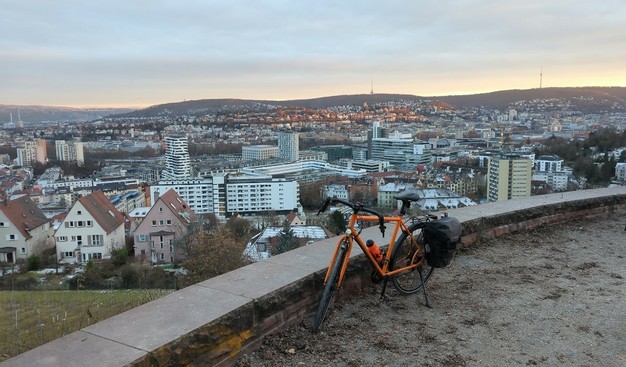mein Fahrrad an der Aussichtsplattform Birkenwaldstraße