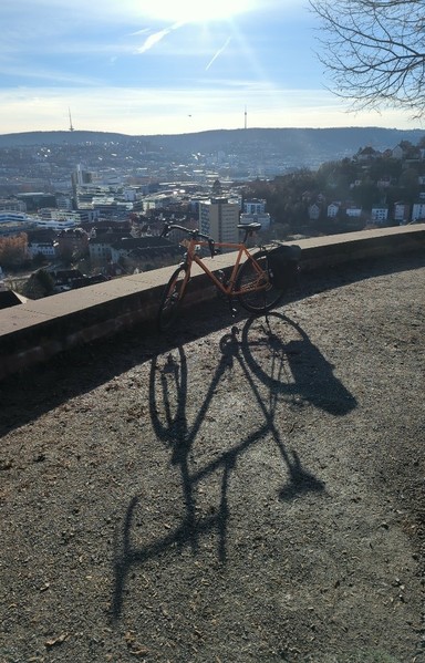 mein Fahrrad an der Aussichtsplattform Birkenwaldstraße